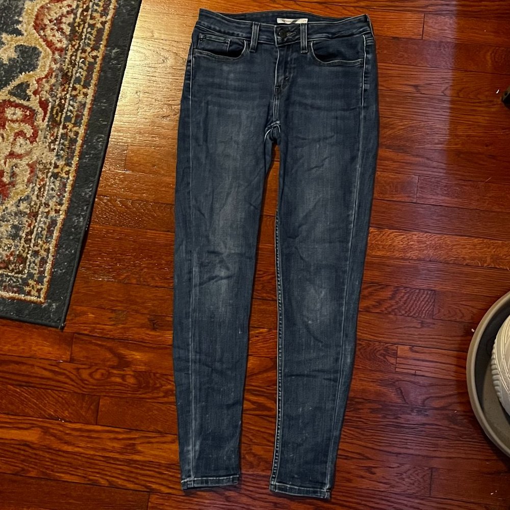 Levi's 535 Super Skinny | Women's Size 28 | Unique Distressed Blue Wash